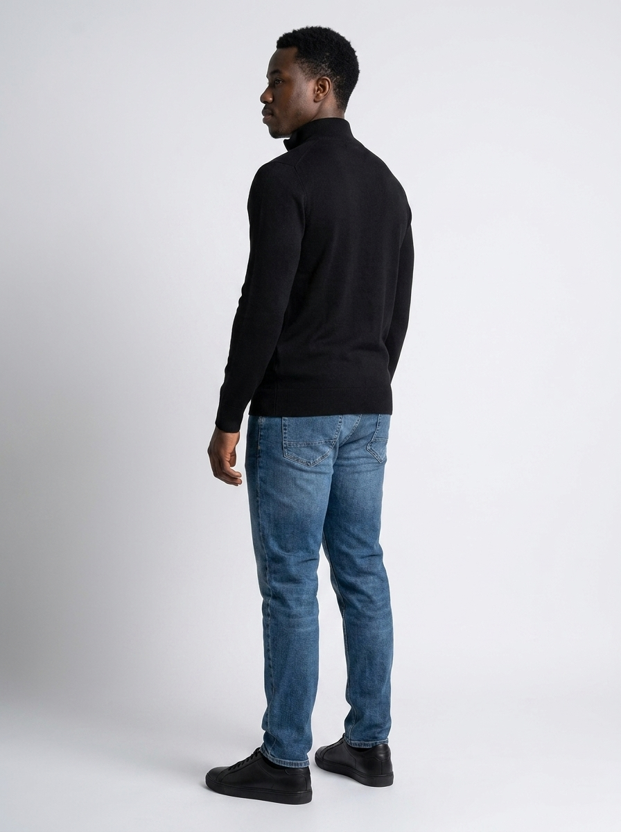 Signature Half Zip